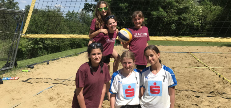 Beachvolleyball und Faustball Beachvolleyball und Faustball