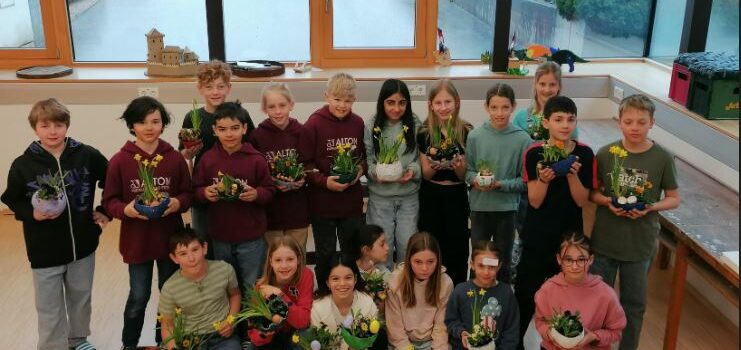 Selbst gebastelte Osterdekoration der 1b Selbst gebastelte Osterdekoration der 1b