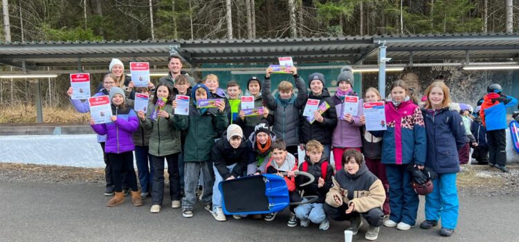 Die 2b der SMS Nüziders auf Rodeltour Die 2b der SMS Nüziders auf Rodeltour